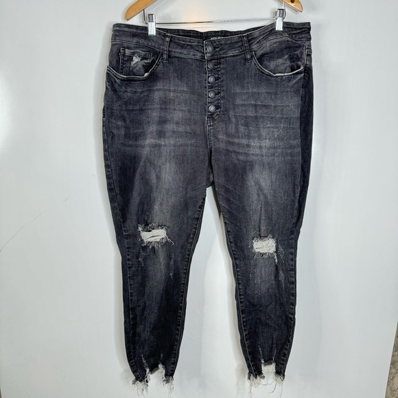 Judy Blue Distressed Skinny Fit Jeans In Washed Black Size 22W - Picture 1 of 6
